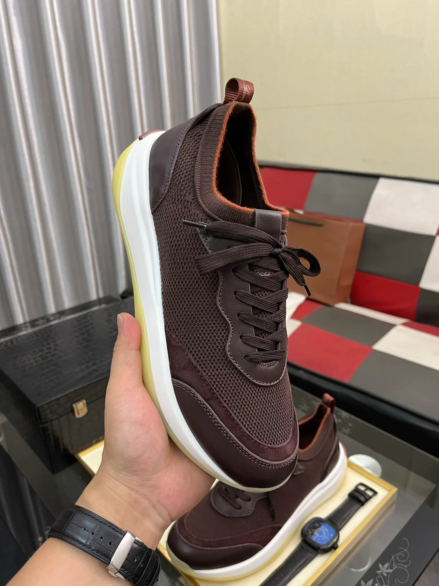 Men's men's shoes💰620⌚️⌚️Loro Piana - Loro Piana LP classic casual shoes, men's lace-up casual shoes and sneakers, high-quality lightweight and comfortable fabrics, suitable for outdoor leisure, the color is young and energetic, the upper is imported deerskin from Italy, it is great with sportswear or casual suits! Code number: 38-446️⃣Colors available